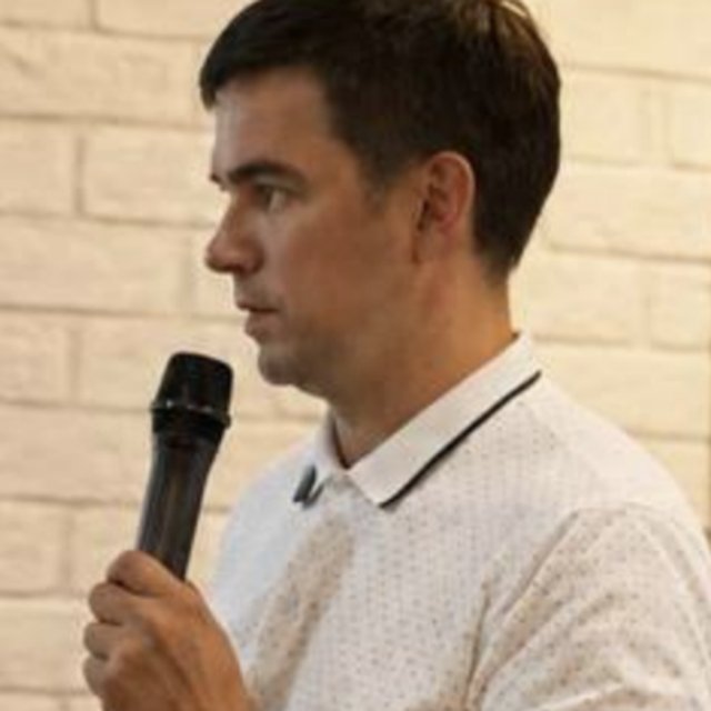 Александр Сергеев